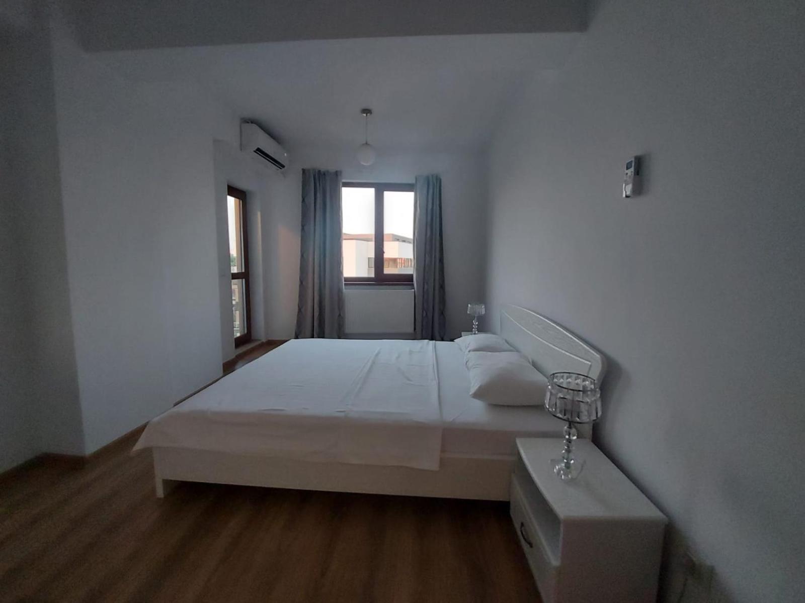 Rivera Apartments - Premium Accomodation Iasi Værelse billede