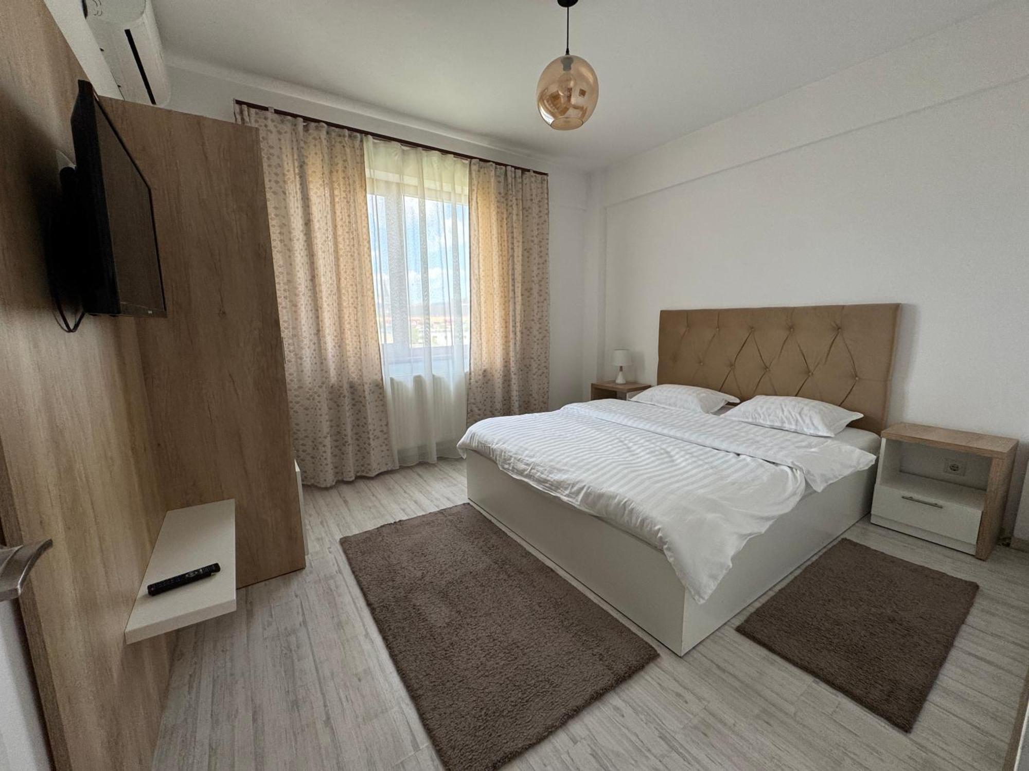 Rivera Apartments - Premium Accomodation Iasi Eksteriør billede