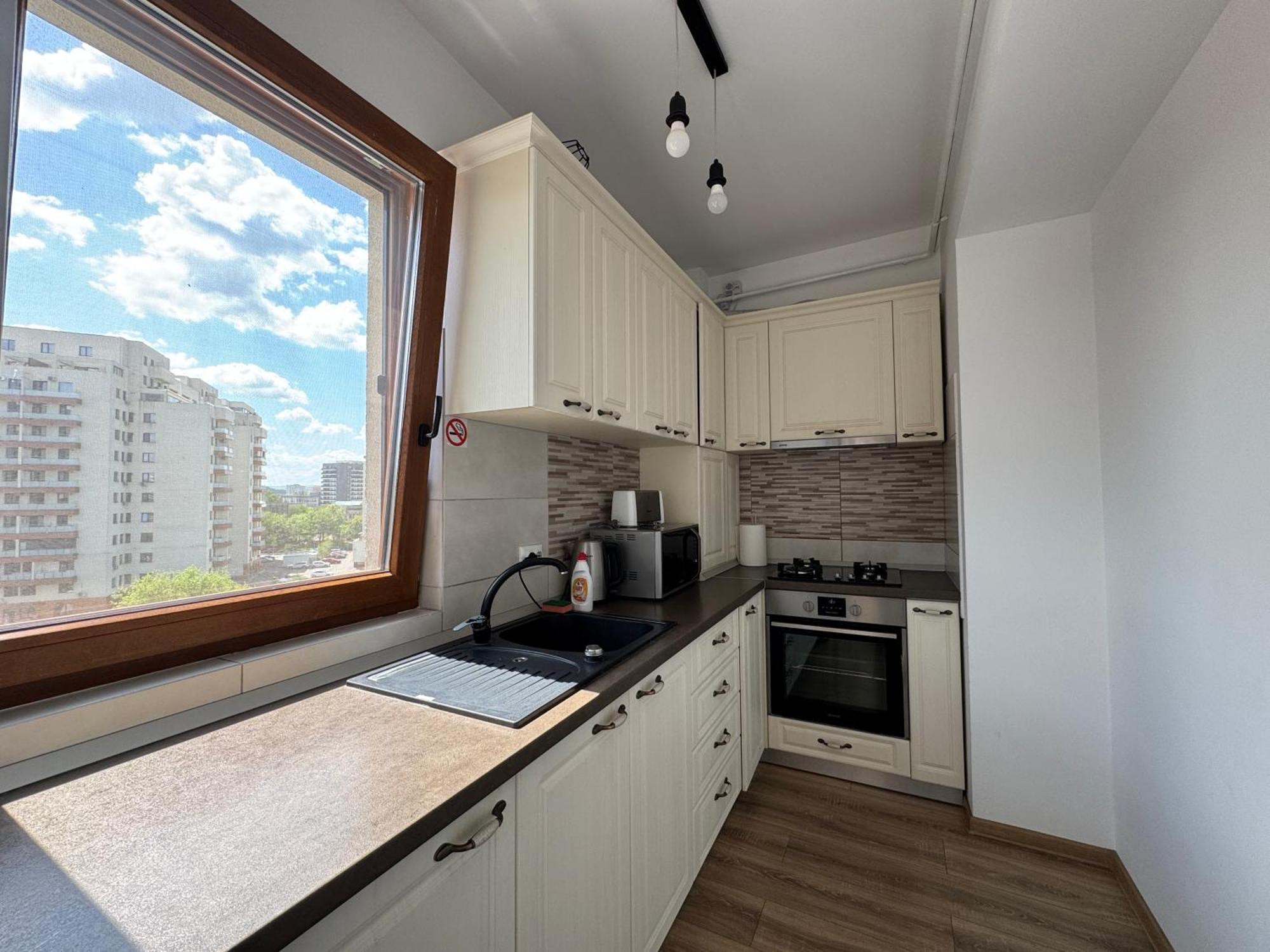 Rivera Apartments - Premium Accomodation Iasi Eksteriør billede