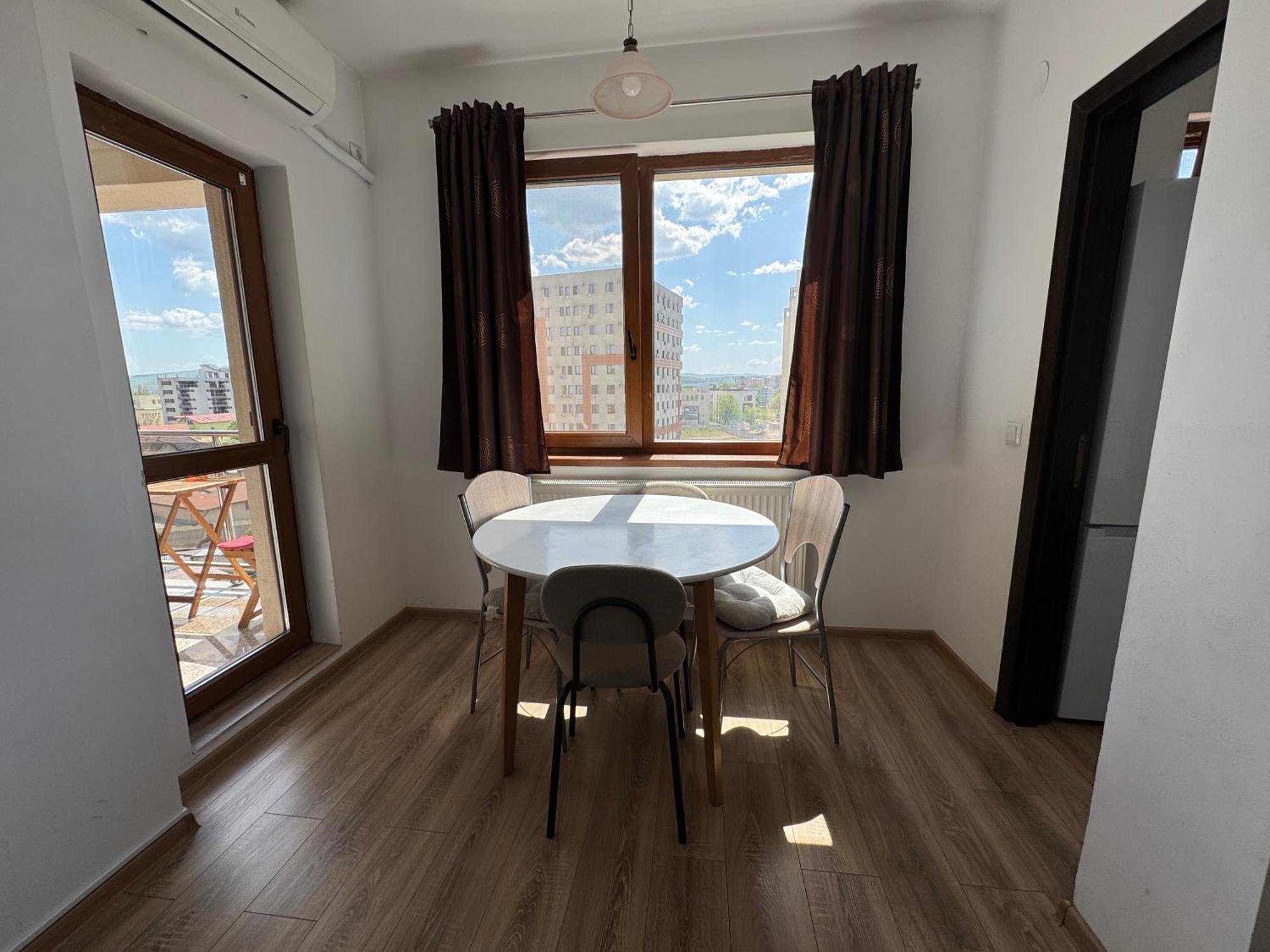 Rivera Apartments - Premium Accomodation Iasi Eksteriør billede
